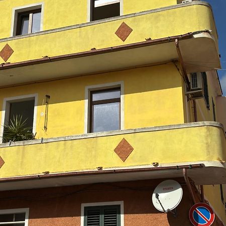 Casa Balilla 2 Lägenhet La Maddalena  Exteriör bild